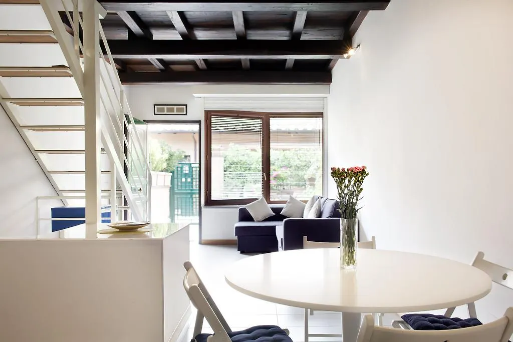 La Maisonnette Apartment Rome 0*,  Italy