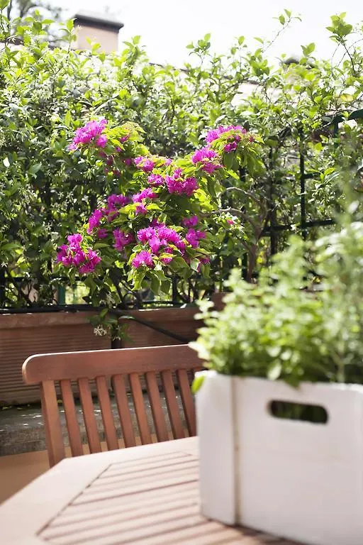 Holiday home La Maisonnette Apartment Rome Italy